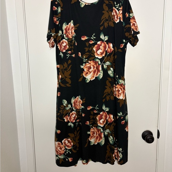 Black and Orange Fit and Flare Mini Dress for Casual Occasions - Picture 2 of 2